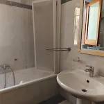 Apartament Bbwine 1 *